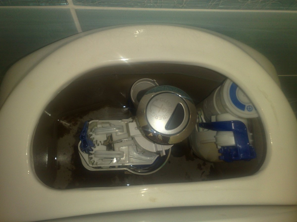 Ремонт унитаза Gustavsberg